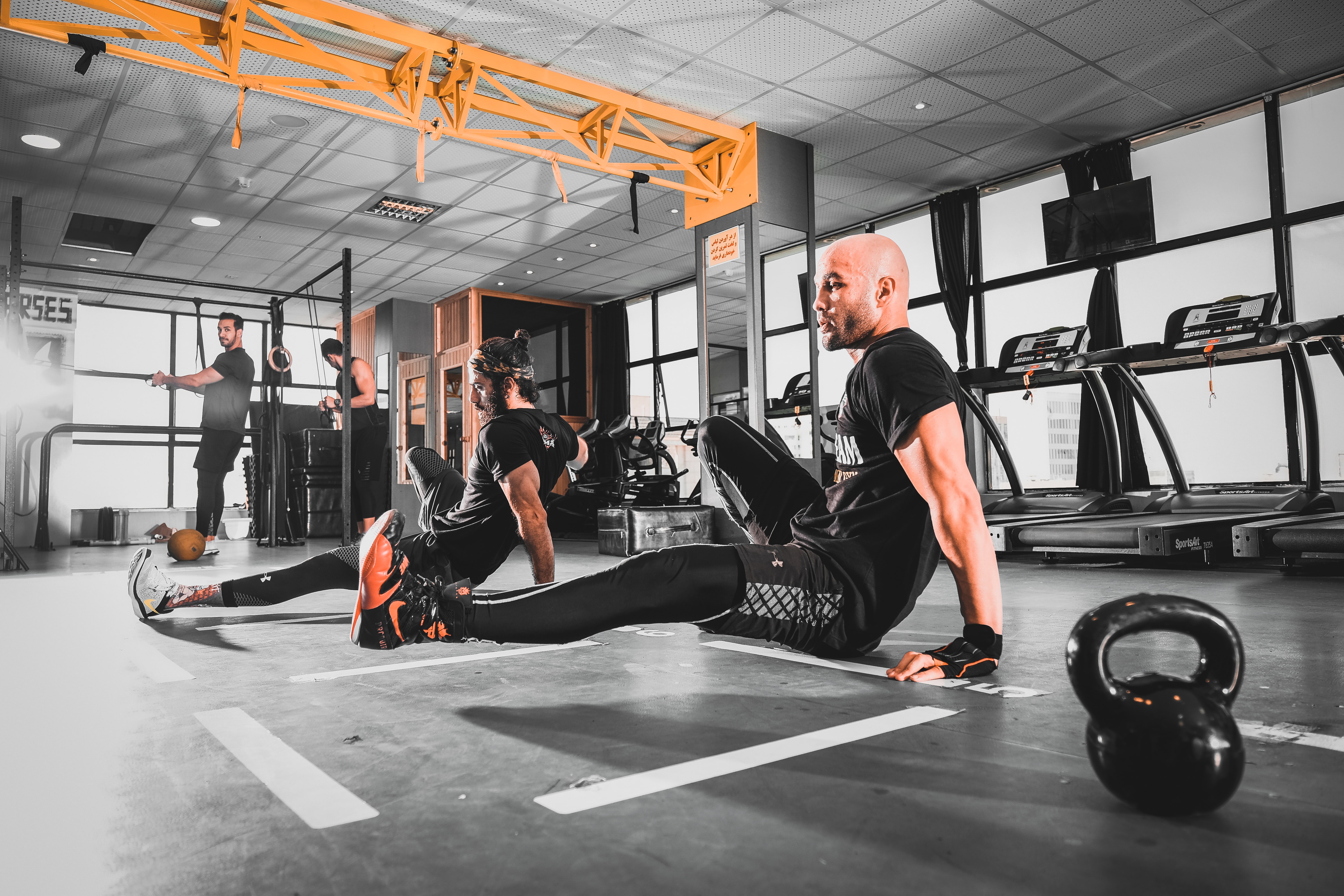 FITNESS CLUB